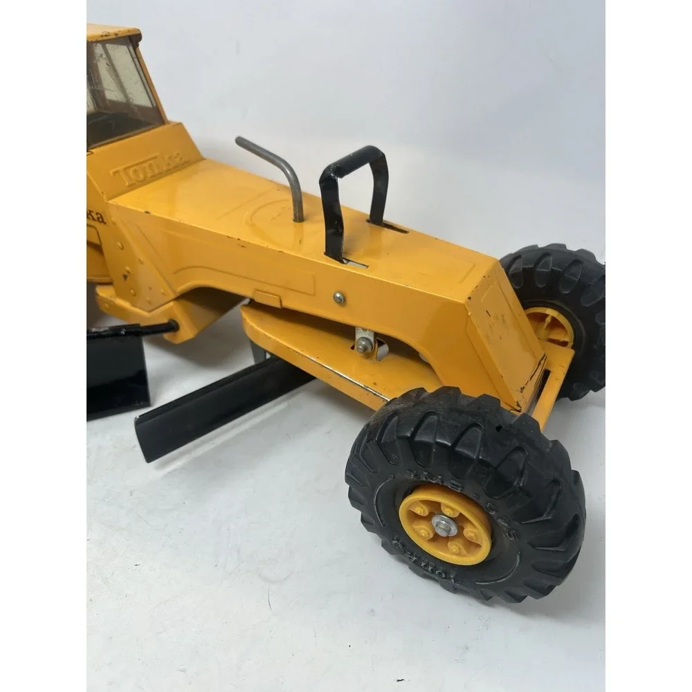 Vintage 1970s‎ Pressed Steel Mighty Tonka Road Grader #3945 XMB 975 Works Well